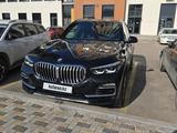 BMW X5 2019 года за 28 900 000 тг. в Караганда – фото 4