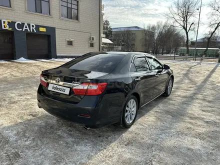 Toyota Camry 2013 года за 9 500 000 тг. в Уральск – фото 5