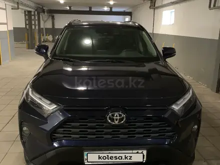 Toyota RAV4 2022 года за 16 200 000 тг. в Павлодар – фото 2