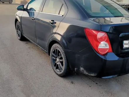 Chevrolet Aveo 2014 года за 3 500 000 тг. в Караганда – фото 7