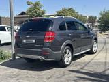 Chevrolet Captiva 2014 года за 6 800 000 тг. в Шымкент – фото 4