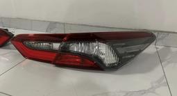 Комплект задних фонарей TOYOTA CAMRY BLACK за 200 000 тг. в Алматы – фото 4