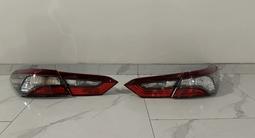 Комплект задних фонарей TOYOTA CAMRY BLACK за 200 000 тг. в Алматы – фото 2