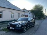 Mercedes-Benz E 240 1998 года за 2 500 000 тг. в Туркестан – фото 2