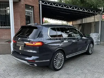 BMW X7 2020 года за 43 000 000 тг. в Алматы – фото 2