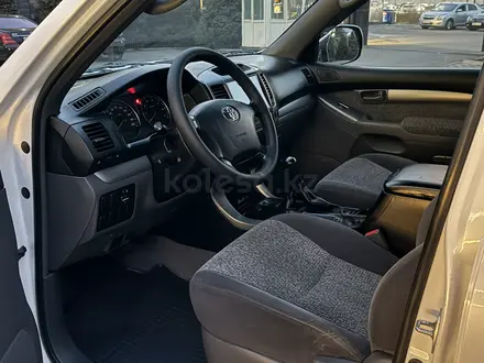 Toyota Land Cruiser Prado 2006 года за 11 650 000 тг. в Алматы – фото 31