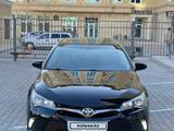 Toyota Camry 2015 года за 9 800 000 тг. в Актау – фото 2