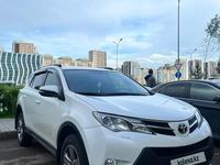 Toyota RAV4 2016 годаүшін11 800 000 тг. в Астана