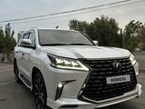 Lexus LX 570 2021 годаfor75 000 000 тг. в Алматы