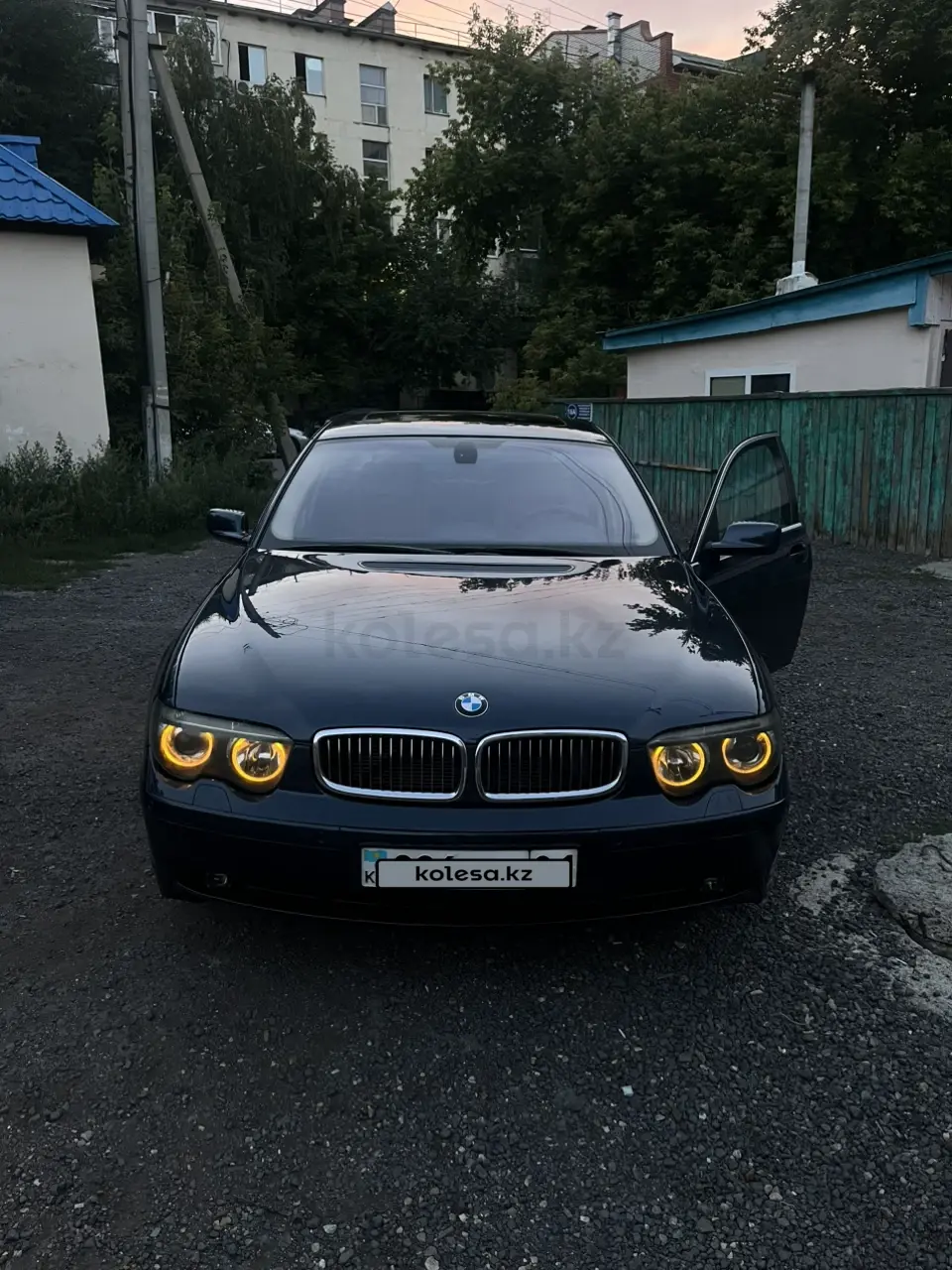 BMW 7 Series, 2004