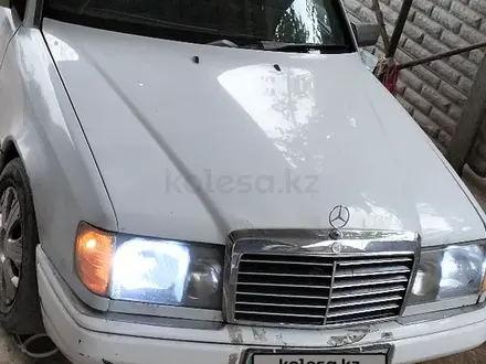 Mercedes-Benz E 230 1989 года за 1 000 000 тг. в Тараз – фото 3