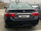 Toyota Camry 2016 года за 10 500 000 тг. в Алматы – фото 2