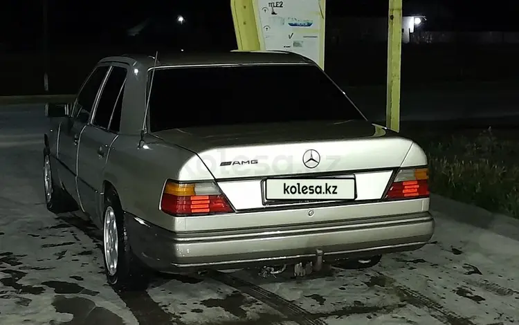 Mercedes-Benz E 230 1988 года за 1 200 000 тг. в Шымкент