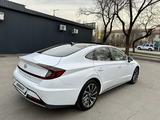 Hyundai Sonata 2022 года за 13 700 000 тг. в Алматы – фото 5