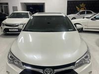 Toyota Camry 2015 годаfor6 700 000 тг. в Шымкент