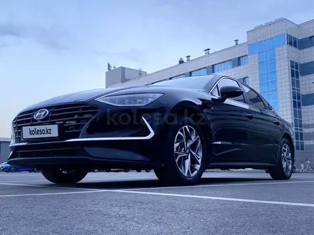 Hyundai Sonata 2022 года за 12 500 000 тг. в Усть-Каменогорск