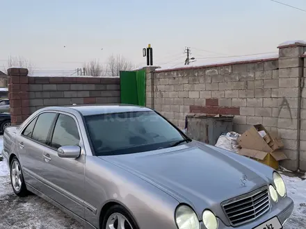 Mercedes-Benz E 320 2000 года за 4 799 999 тг. в Алматы – фото 4