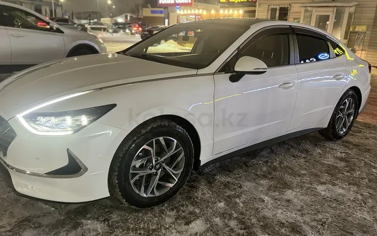 Hyundai Sonata 2023 года за 13 500 000 тг. в Астана