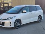 Toyota Estima 2012 года за 8 300 000 тг. в Семей – фото 3