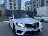 Mercedes-Benz S 500 2013 года за 17 000 000 тг. в Астана – фото 2