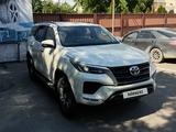 Toyota Fortuner 2022 годаүшін23 500 000 тг. в Алматы – фото 5