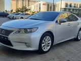 Lexus ES 300h 2014 года за 9 100 000 тг. в Актау – фото 2