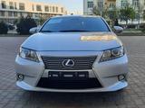Lexus ES 300h 2014 года за 9 100 000 тг. в Актау – фото 3