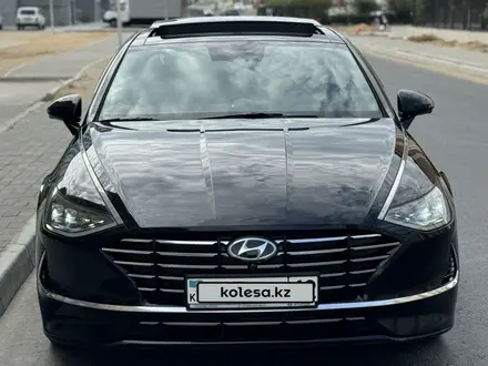 Hyundai Sonata 2020 года за 12 500 000 тг. в Актау