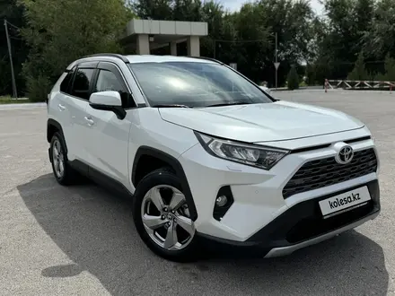 Toyota RAV4 2020 года за 16 500 000 тг. в Туркестан – фото 2