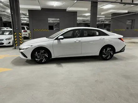 Hyundai Elantra 2024 года за 8 700 000 тг. в Астана – фото 6