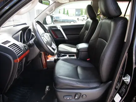 Toyota Land Cruiser Prado 2014 года за 16 490 000 тг. в Алматы – фото 10