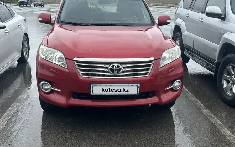 Toyota RAV4 2011 года за 9 500 000 тг. в Алматы