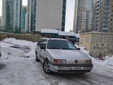 Volkswagen Passat 1991 года за 1 600 000 тг. в Астана – фото 2