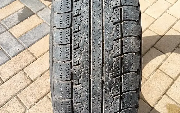 ОДНА шина 185/65 R15 — "Nexen Guard Ice" (Корея), зимняя. В отлич за 15 000 тг. в Астана