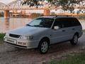 Volkswagen Passat 1995 года за 1 800 000 тг. в Семей – фото 3