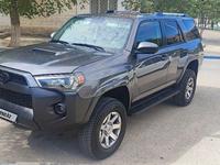 Toyota 4Runner 2015 года за 17 500 000 тг. в Жанаозен