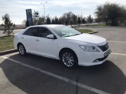 Toyota Camry 2013 года за 11 000 000 тг. в Тараз – фото 2