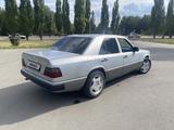 Mercedes-Benz E 200 1995 годаүшін1 800 000 тг. в Рудный – фото 3
