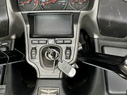 Honda  GL1800 2006 года за 5 200 000 тг. в Алматы – фото 8