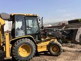 Caterpillar  432E 2004 года за 17 000 000 тг. в Алматы – фото 2
