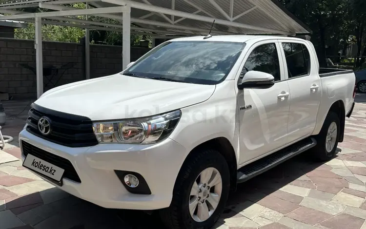 Toyota Hilux 2018 года за 13 500 000 тг. в Алматы