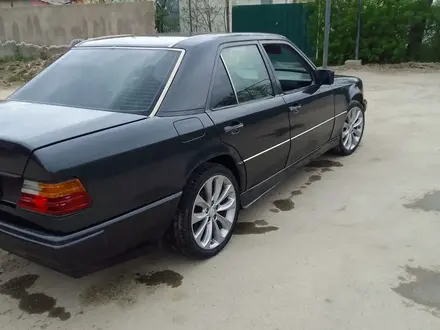 Mercedes-Benz E 230 1991 года за 1 450 000 тг. в Шымкент – фото 8