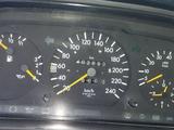 Mercedes-Benz E 200 1992 годаfor1 300 000 тг. в Семей – фото 2