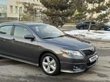 Toyota Camry 2010 годаfor7 200 000 тг. в Алматы – фото 2