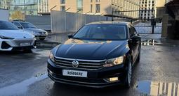 Volkswagen Passat 2016 годаүшін8 900 000 тг. в Астана