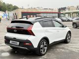 Hyundai Bayon 2023 года за 9 800 000 тг. в Алматы – фото 4