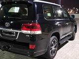 Toyota Land Cruiser 2021 года за 43 000 000 тг. в Рудный – фото 4