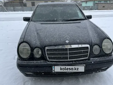 Mercedes-Benz E 240 1999 года за 4 100 000 тг. в Алматы – фото 6