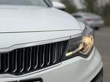 Kia K5 2018 годаүшін9 500 000 тг. в Алматы – фото 4