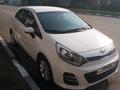 Kia Rio 2015 года за 6 350 000 тг. в Петропавловск – фото 2